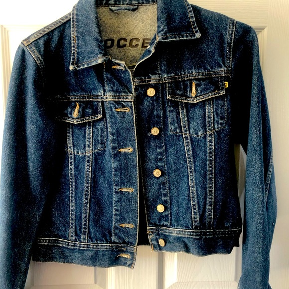 Blue Jean jacket , short . Almost new - Picture 1 of 3